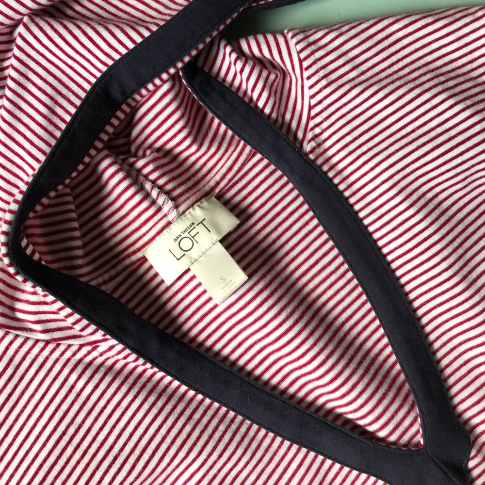 Anne Taylor Loft Super-Soft Hoodie Top